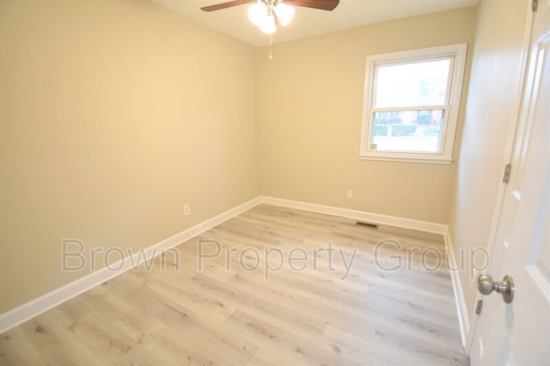 3 Bedroom 2 Bath Home (Pets Under 30lbs Considered) property image