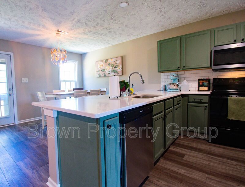 Coming Soon! 3 Bedroom 2.5 Bathroom with Large Fence Yard property image