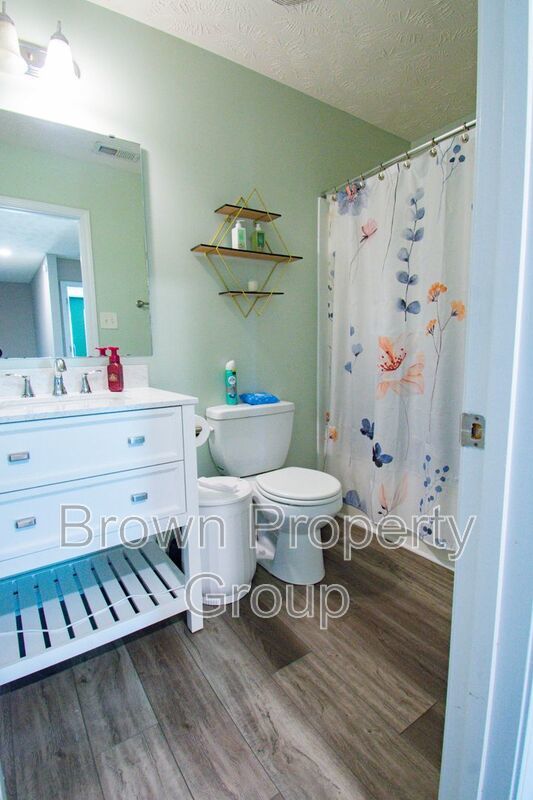 Coming Soon! 3 Bedroom 2.5 Bathroom with Large Fence Yard property image