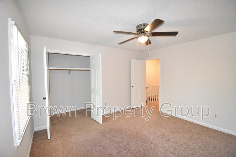 Wickford Court Apartments- Quiet Neighborhood Living property image