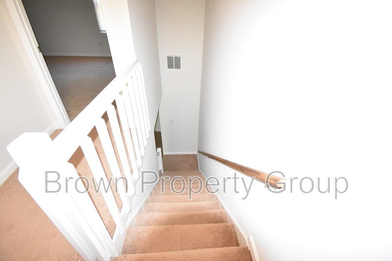 Wickford Court Apartments- Quiet Neighborhood Living property image