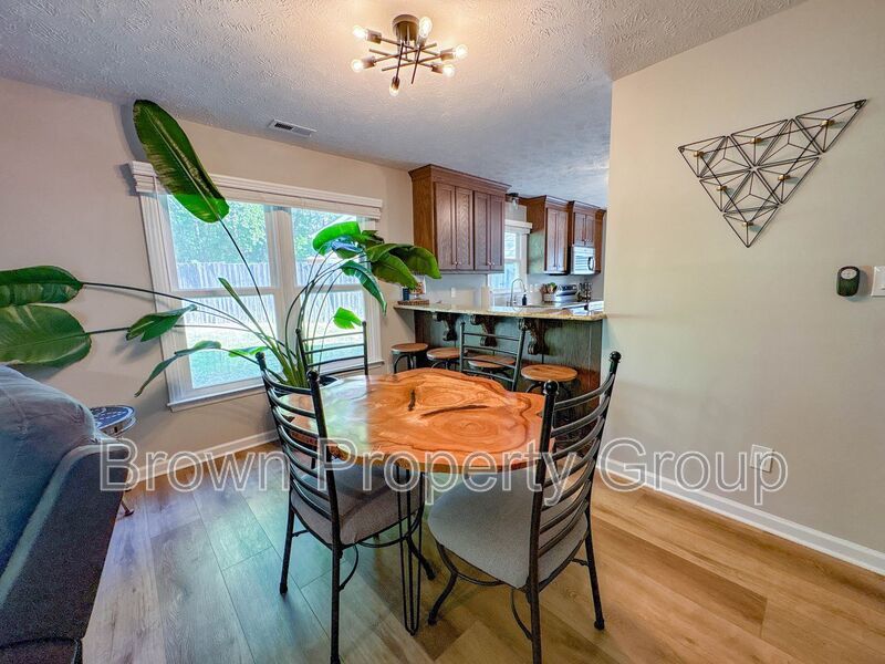 Coming Soon! 3 Bedroom 2 Bathroom-Dogs okay! property image