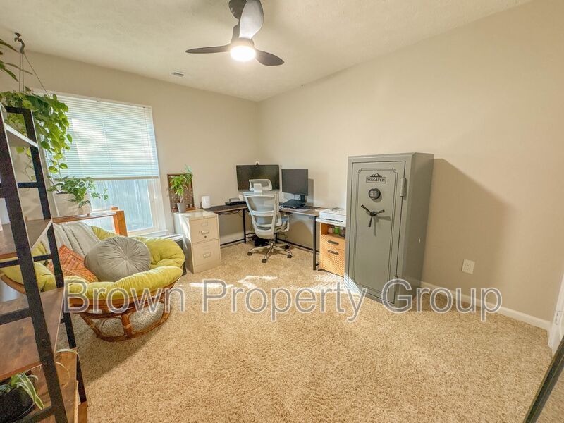 Coming Soon! 3 Bedroom 2 Bathroom-Dogs okay! property image