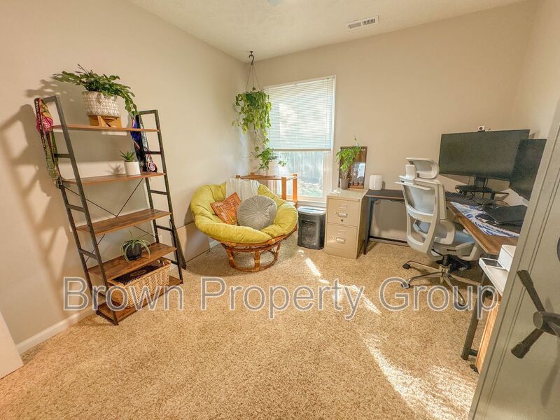 Coming Soon! 3 Bedroom 2 Bathroom-Dogs okay! property image