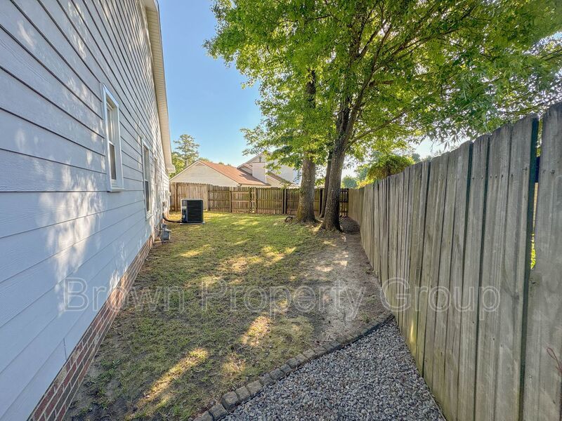 Coming Soon! 3 Bedroom 2 Bathroom-Dogs okay! property image