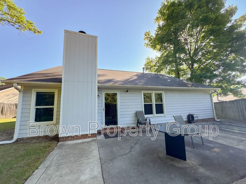 Coming Soon! 3 Bedroom 2 Bathroom-Dogs okay! property image