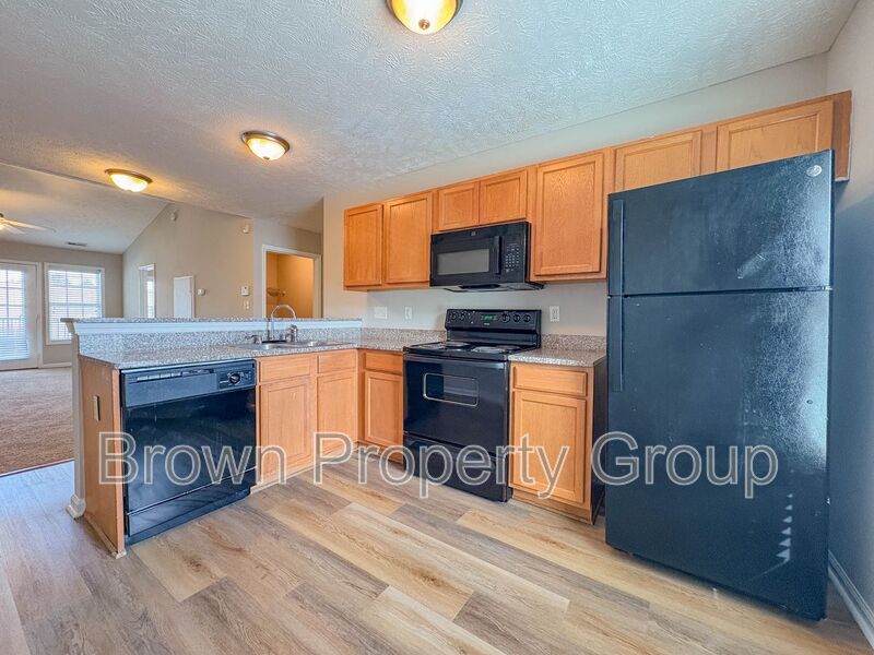 2 Bedroom 2 Bathroom Apartment property image