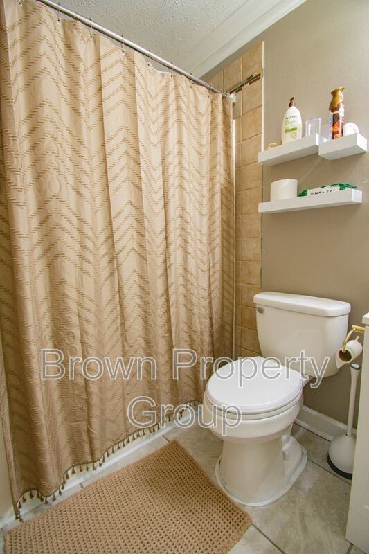 Coming soon! 3 Bedroom 2 Bathroom with Above Ground Pool- Pets okay! property image