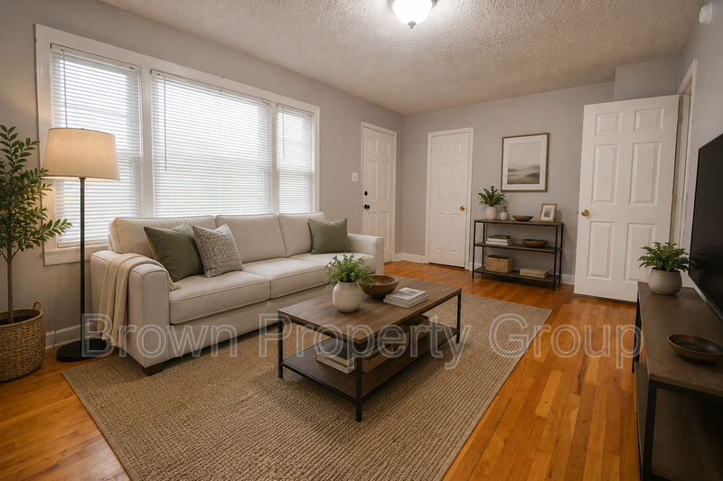 3 Bedroom 1.5 Bathroom- no pets property image