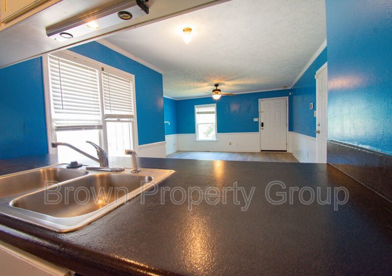 Coming Soon! 3 Bedroom 2 Bathroom- No Pets property image