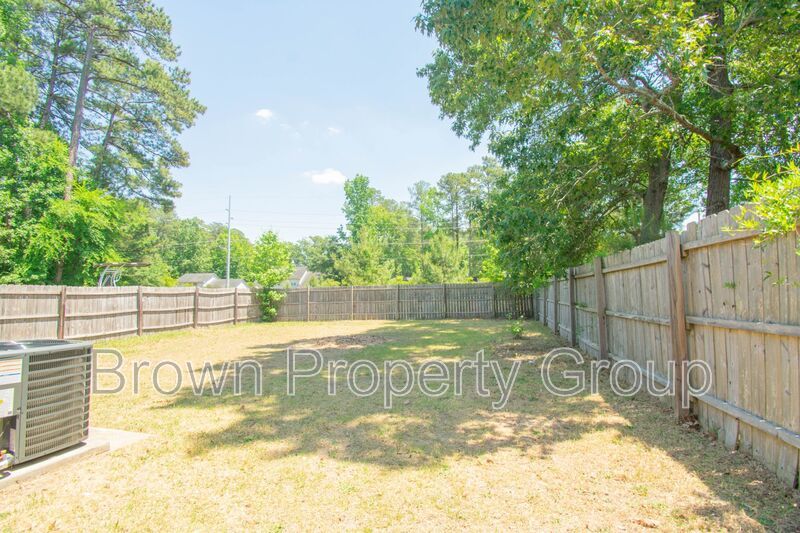 Coming Soon! 3 Bedroom 2 Bathroom- No Pets property image