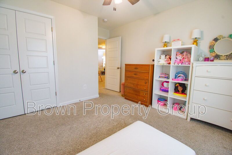 Coming Soon! 3 Bedroom 2 Bath with Bonus! property image