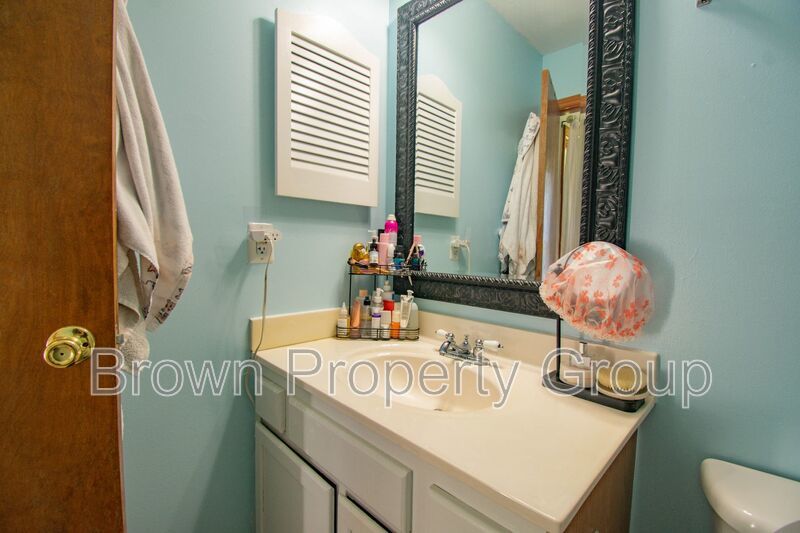 Coming Soon! 3 Bedroom 2 Bathroom- Large Lot! property image