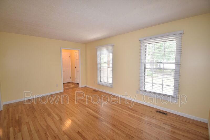 Coming Soon! 3 Bedroom and 2 Bath (Pets Considered) property image