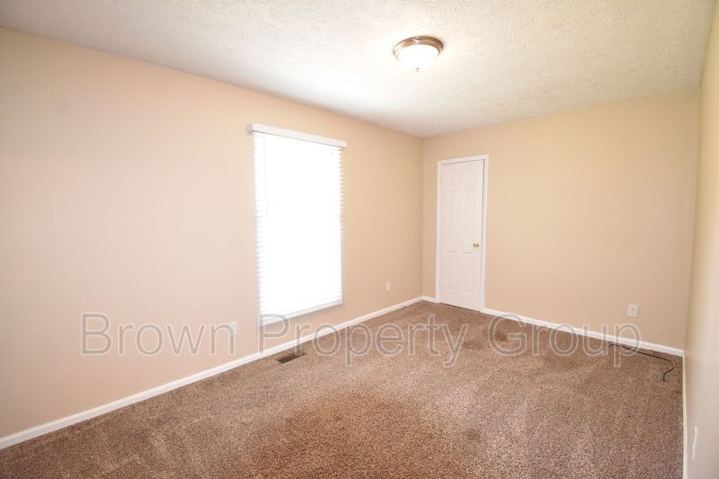 Coming Soon! 3 Bedroom and 2 Bath (Pets Considered) property image