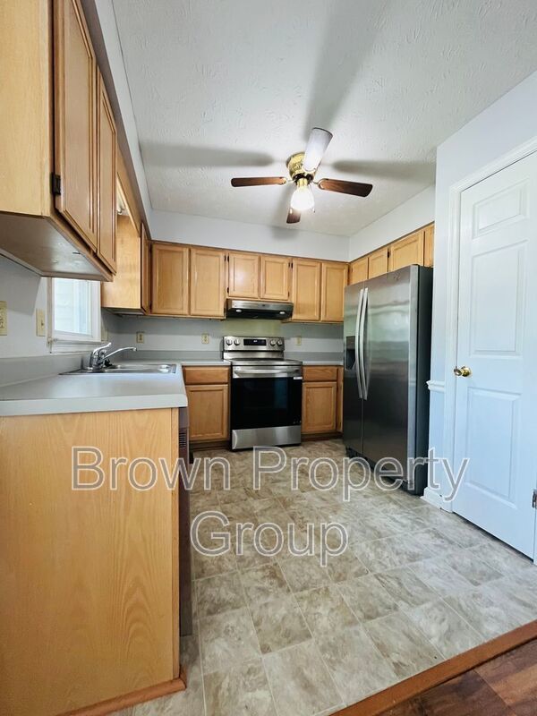 3 Bedroom and 2 Bath Home (No Pets) property image