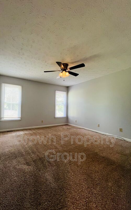 3 Bedroom and 2 Bath Home (No Pets) property image