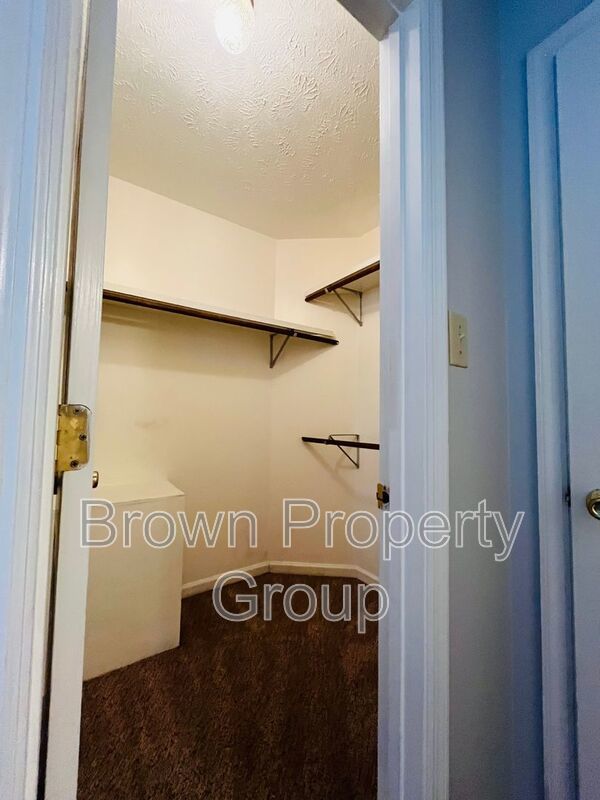 3 Bedroom and 2 Bath Home (No Pets) property image
