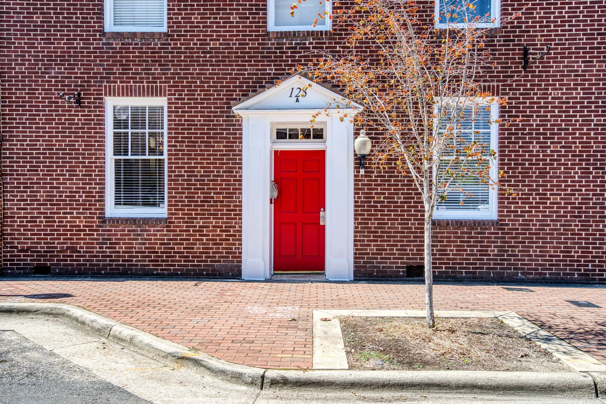 123-A Anderson St Banner 1